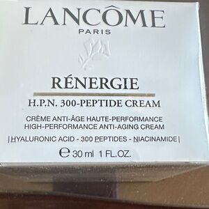Lancôme Rénergie H.P.N. 300-Peptide Cream — White & Gold Accents